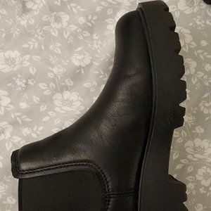 Uggs waterproof boots